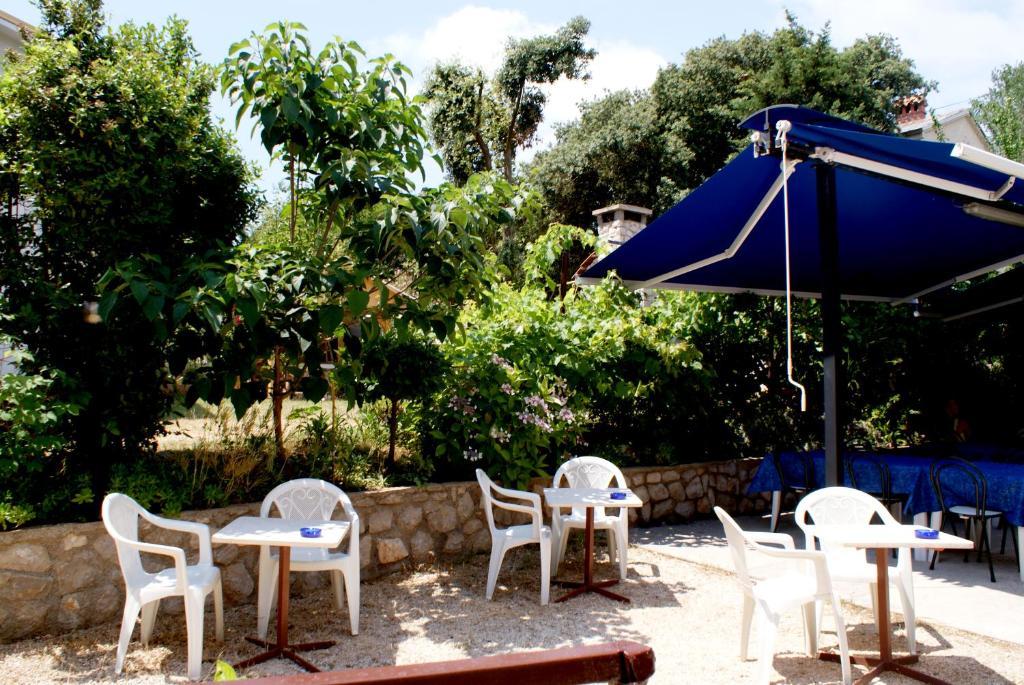 Pansion Ana Hotel Mali Lošinj Exterior foto